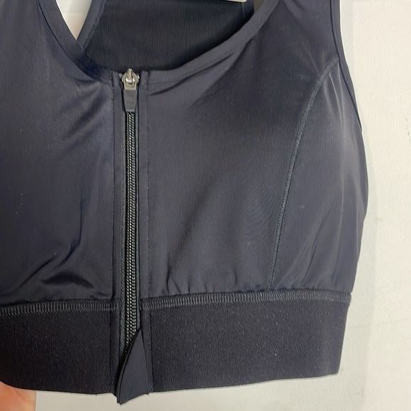 Amoena | Black Racerback Sports Bra with Front Zipper Size Medium NWT - Picture 4 of 4